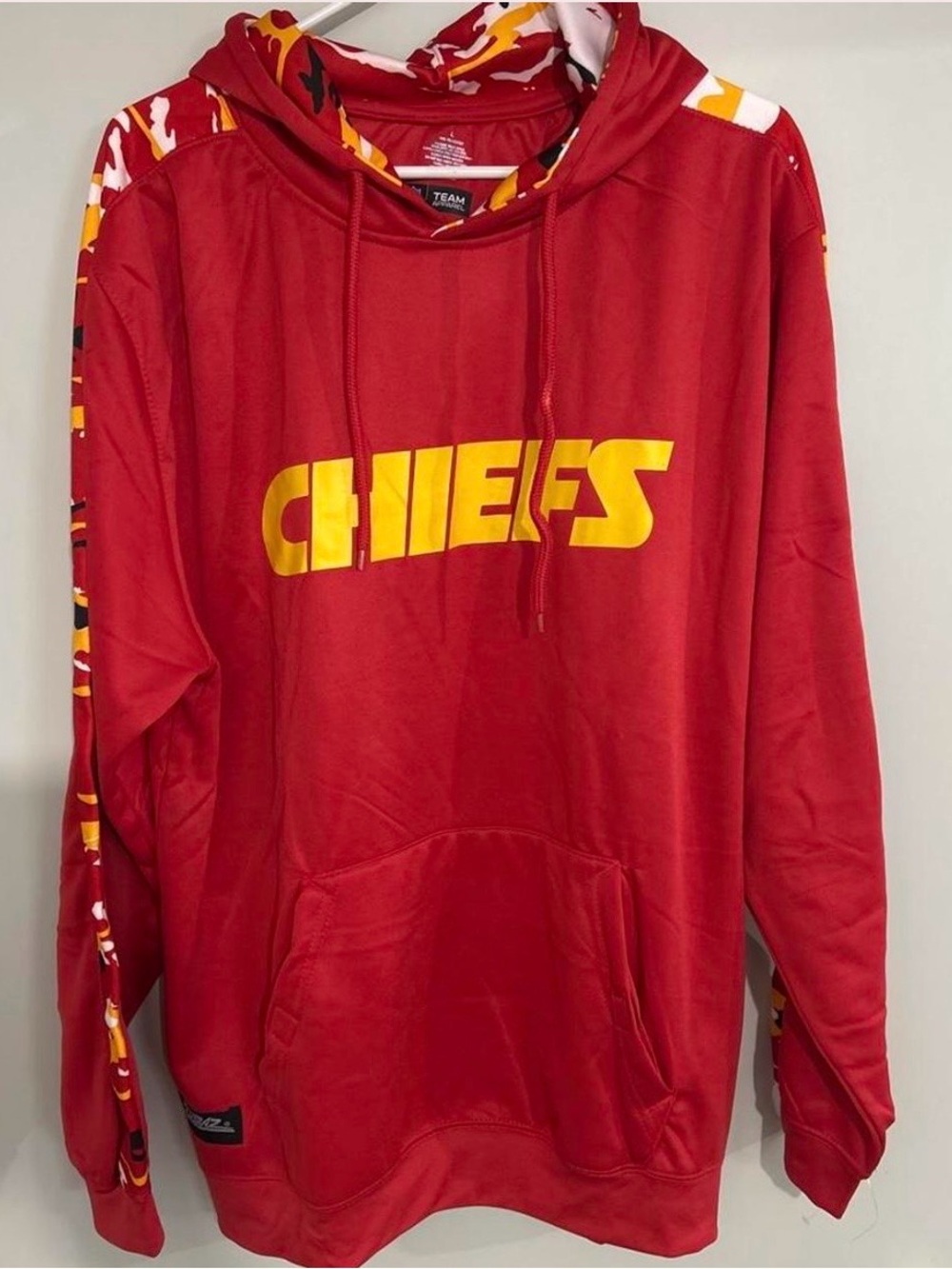 Kansas City Chiefs Red Pullover Hoodie - NFL Team Apparel